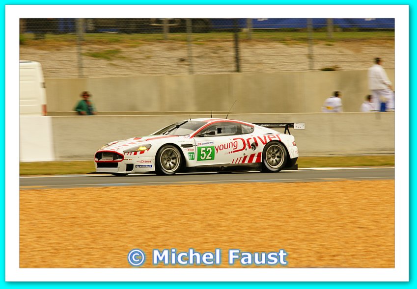 Aston DBR9 Young Driver #52 Le Mans 2010